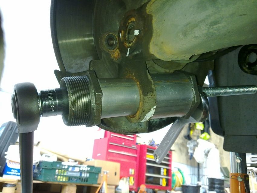 HowTo> Suspension Rear Ball joint replacement